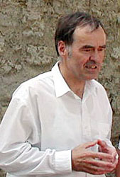 Pfarrer Helmut Radrfer